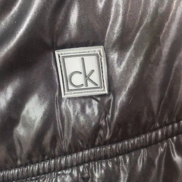 Calvin Klein Puff Vest - Picture 2 of 4
